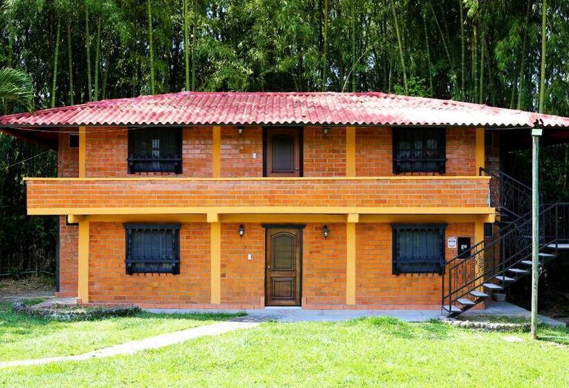 پانسیون El Valle De Las Cañas Gordas