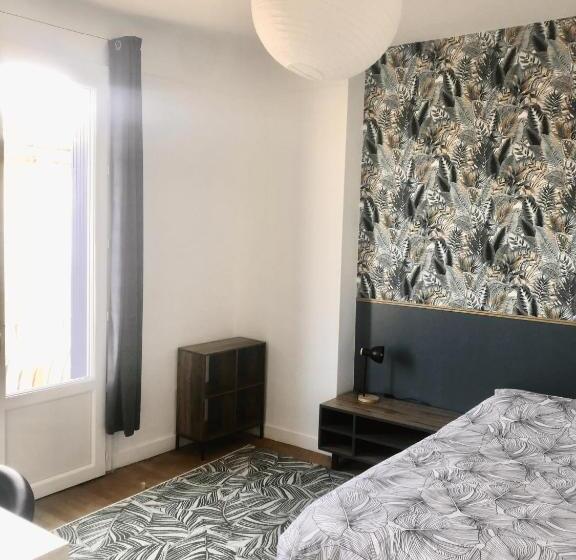 Пансион Chambre à Sigoules Dans Maison Partagée
