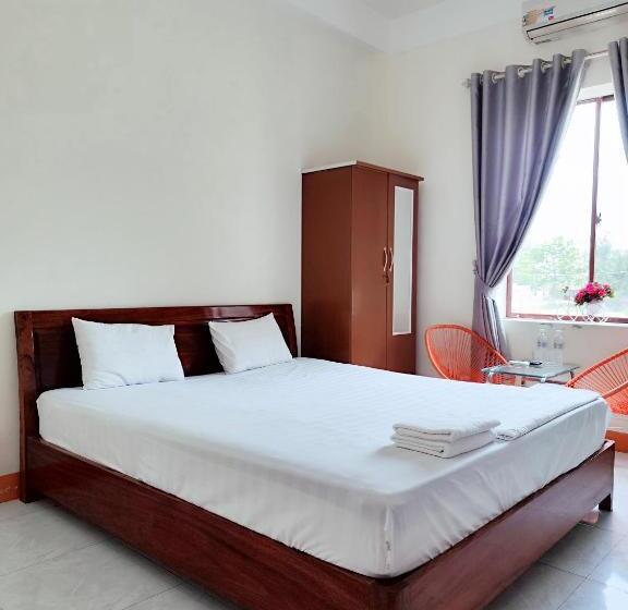 Hotel View Nhat Le Beach