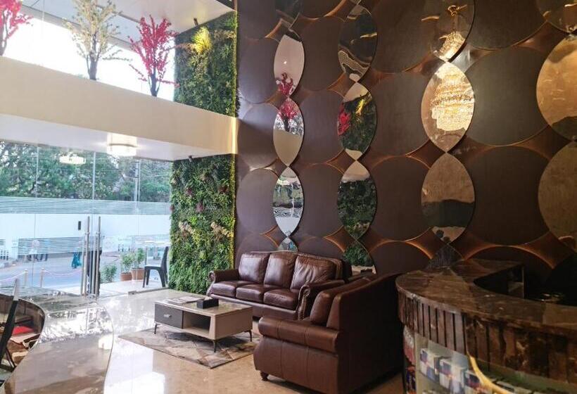 Luxury Hotel Tumkur