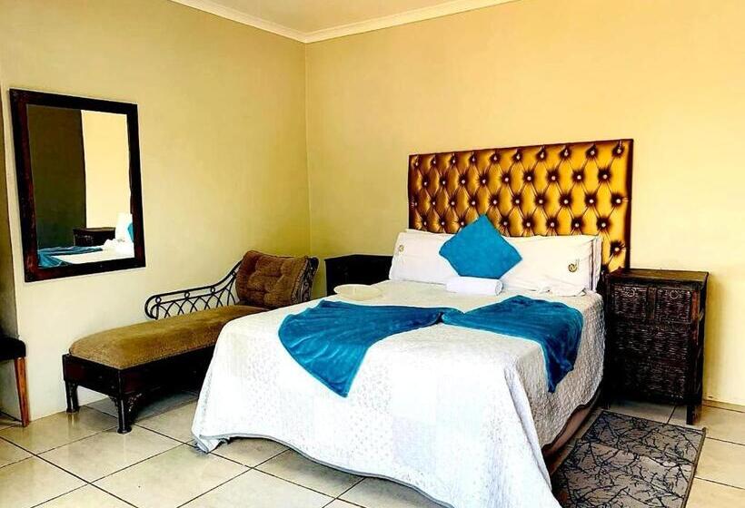 פנסיון Eeufees Guesthouse