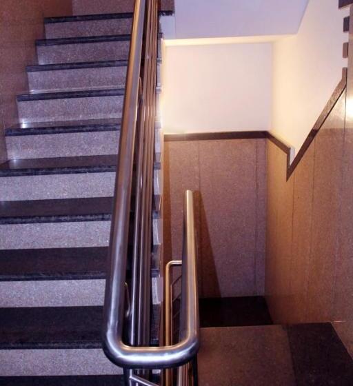 Zions Airport Hotel And Apertment! Near Kempegowda International Airport