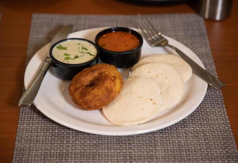 Zions Airport Hotel And Apertment! Near Kempegowda International Airport