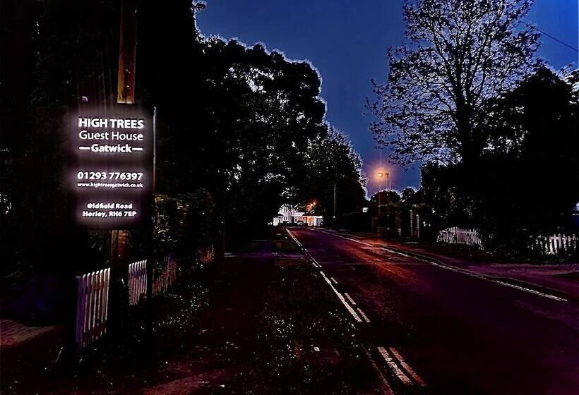 پانسیون High Trees Guest House Gatwick