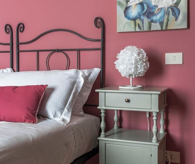 مبيت وإفطار Villa Erbaia Relais De Charme