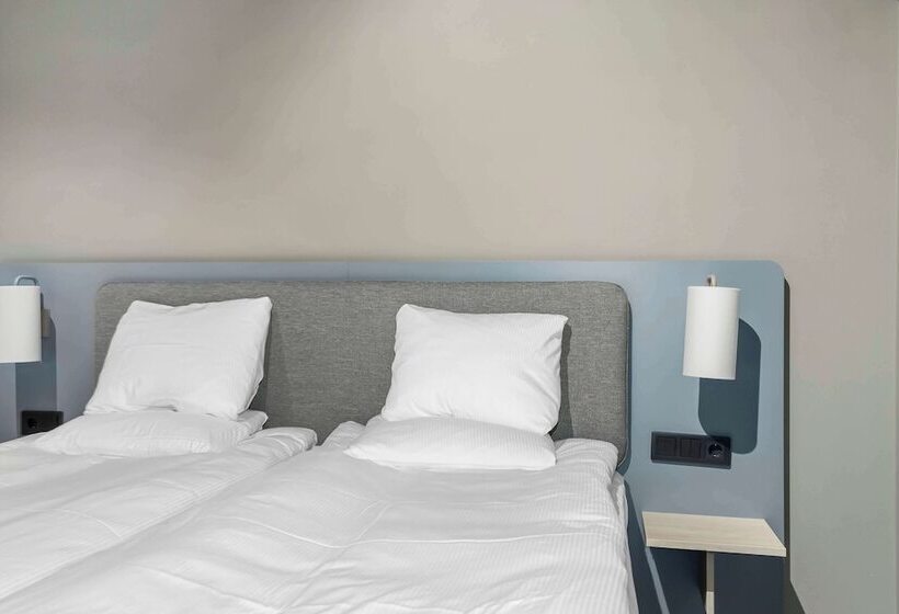 هتل Aiden By Best Western Karlstad Arena