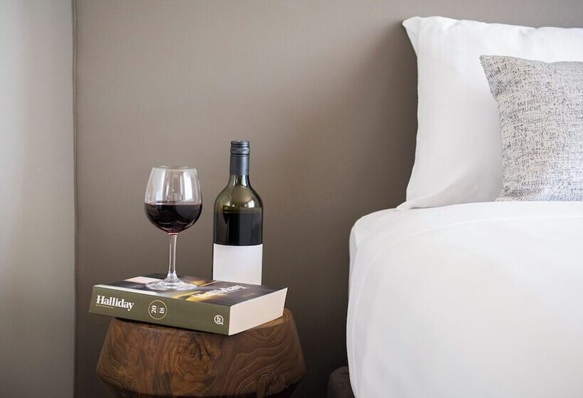 فندق Abode Phillip