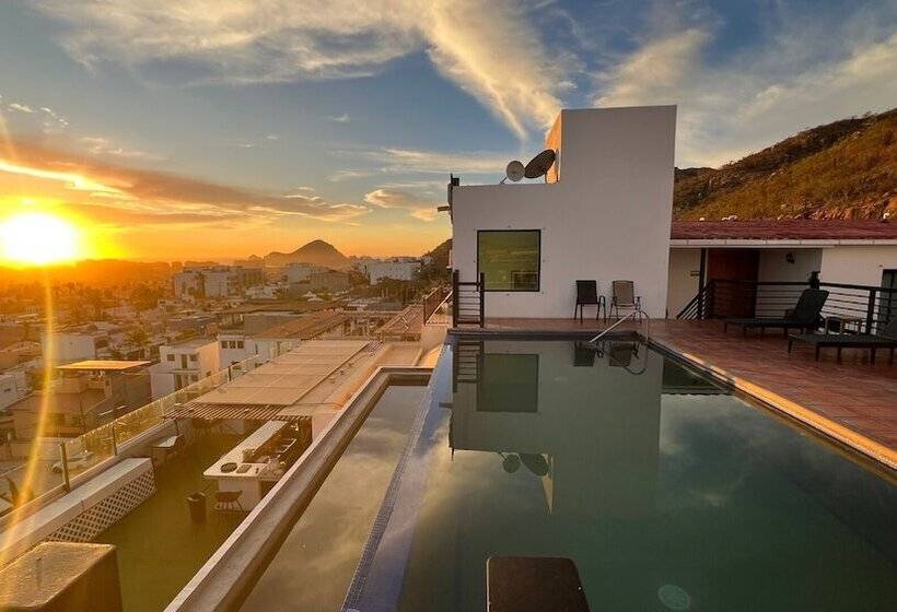 هتل Residences By Mp Cabo San Lucas
