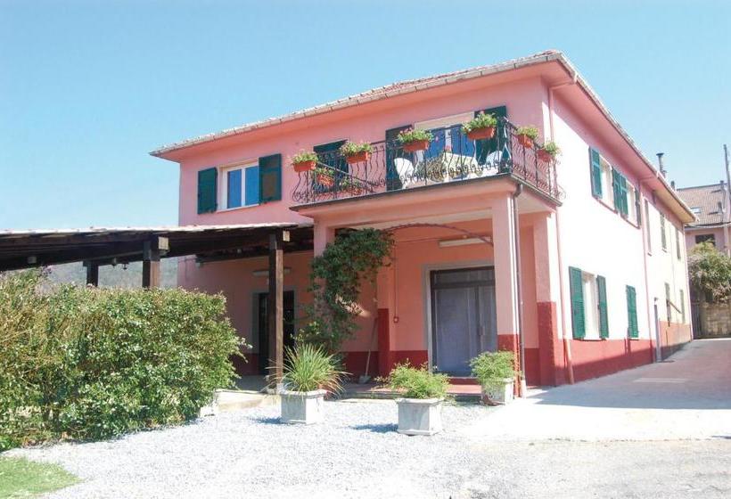 مبيت وإفطار Green Quiet Affittacamere