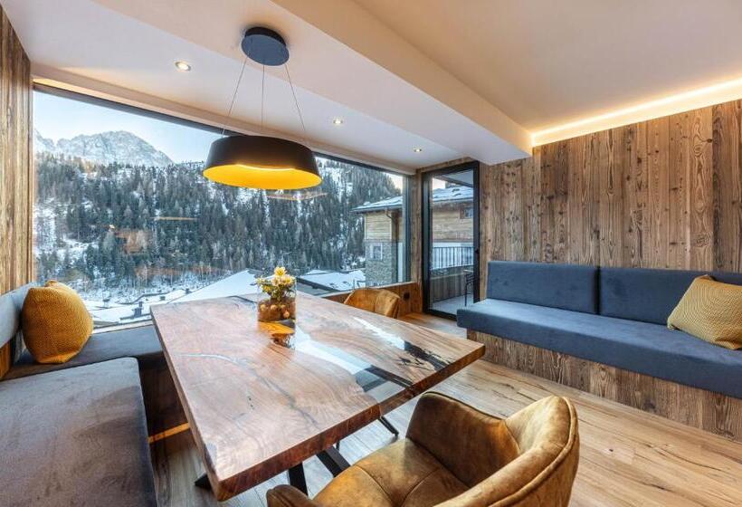 مبيت وإفطار Enjoy Dolomites   Chalet