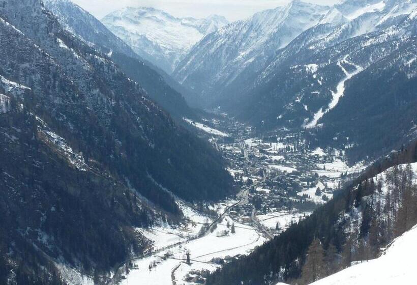 فندق Albergo Alpenrose Ski&bike Mountain