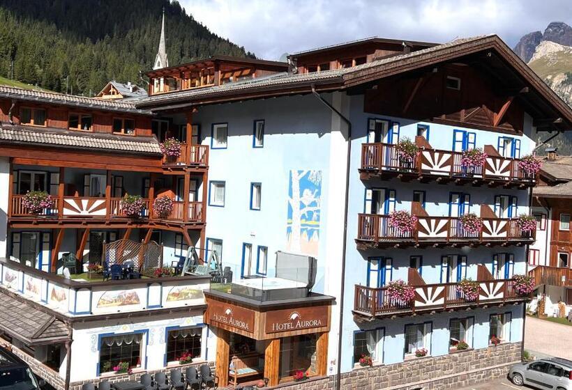 هتل Aurora