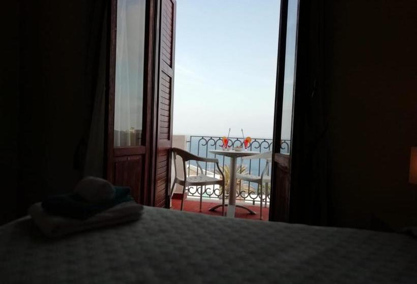 فندق Calabattaglia