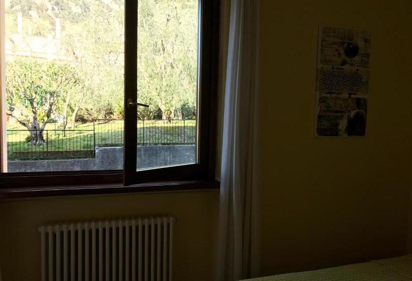 هتل Casa Albergo Sorriso