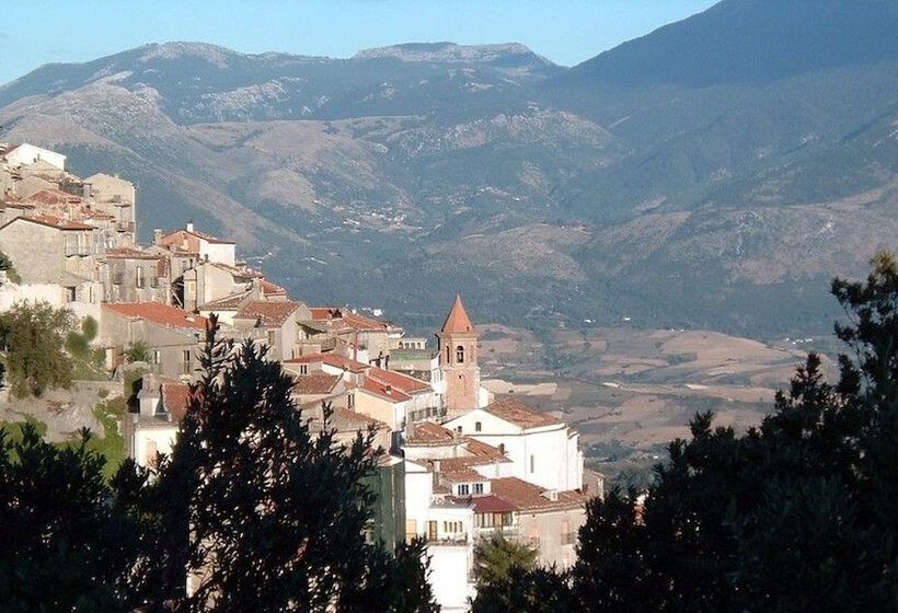 فندق Sette E Mezzo