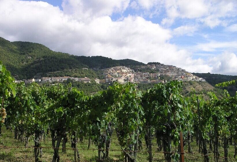 فندق Sette E Mezzo