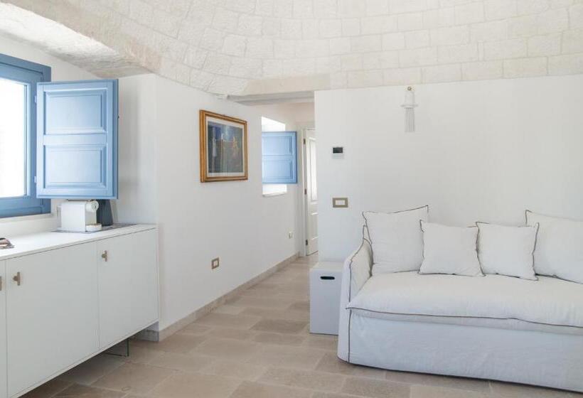 تختخواب و صبحانه Borgofreddo Luxury Suite