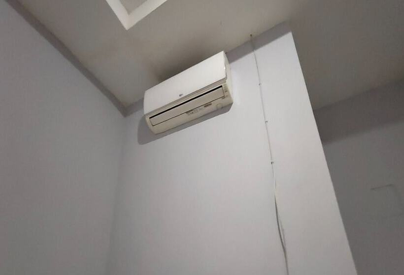 호텔 Oyo 93764 Homestay Citra