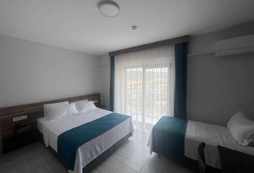 هتل Troya Park House