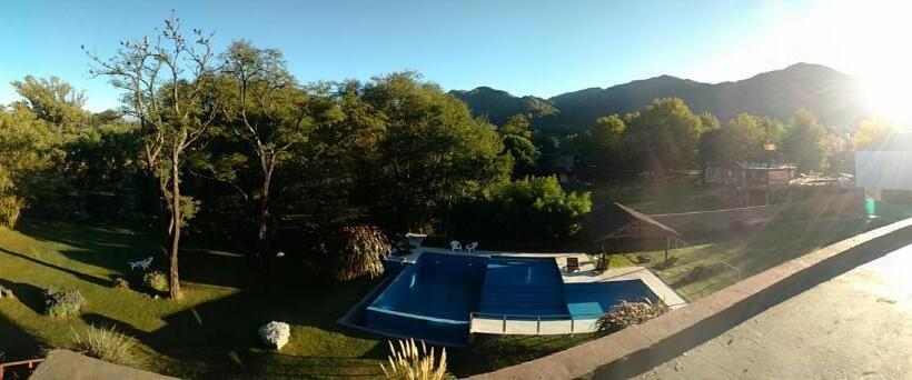 בית מלון כפרי El Sauce