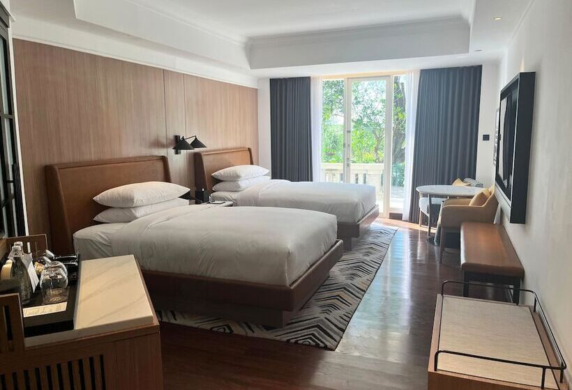 هتل Sheraton Jakarta Soekarno Hatta Airport