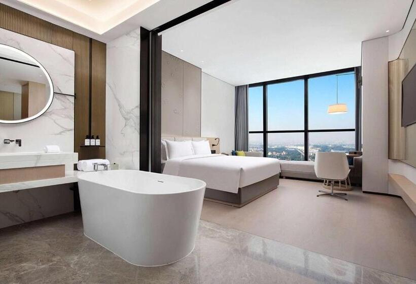 Отель Wyndham Foshan Nanhai
