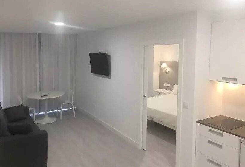 Apartamentos Casa Campaña 3000