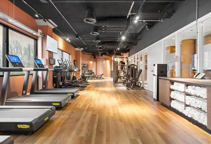 Corendon Amsterdam Schiphol Airport, a Tribute Portfolio Hotel