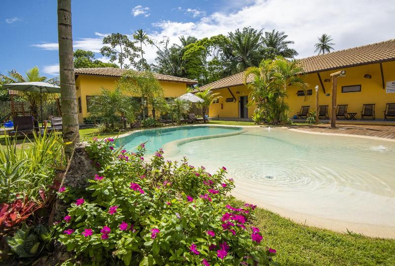 هتل Pousada Tropicarim
