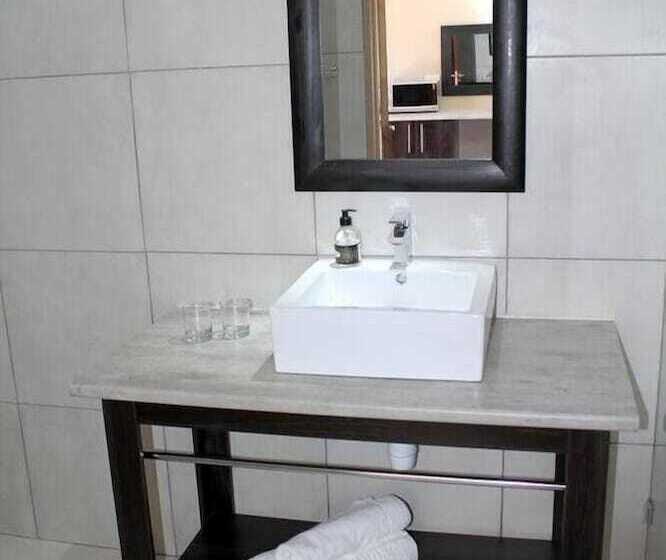 ベッドアンドブレックファースト Just B Guesthouse