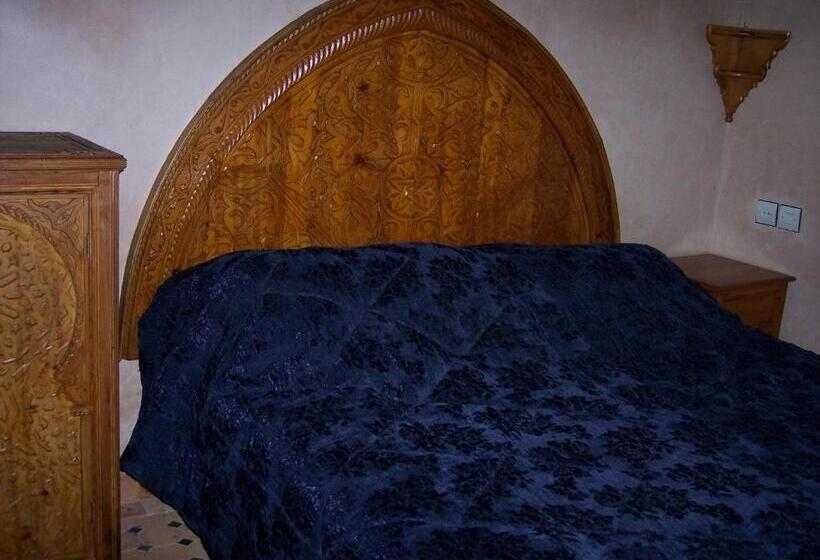 تختخواب و صبحانه Riad Benchekroun