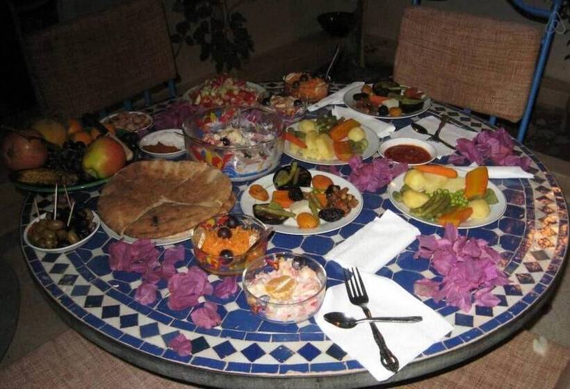 تختخواب و صبحانه Riad De Reve