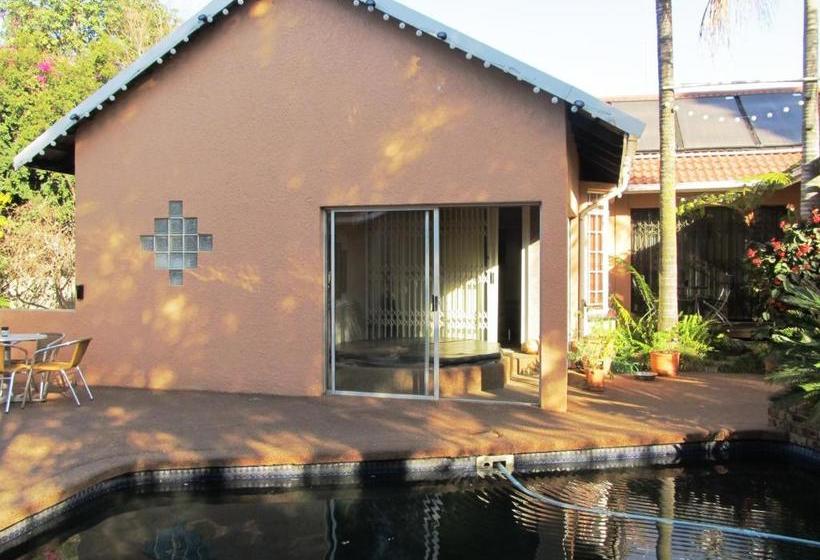 مبيت وإفطار Wharawhara Guesthouse
