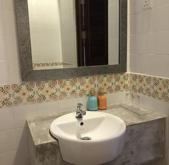 בית מלון כפרי Rangoon Residence