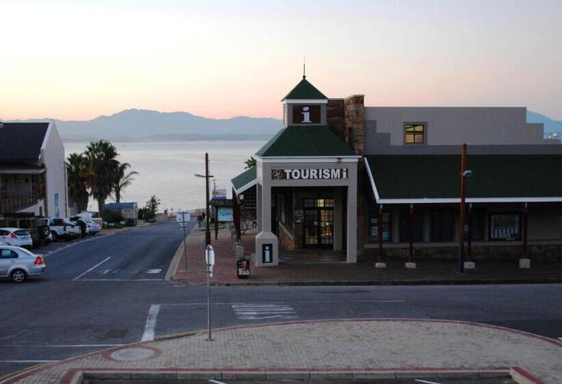 Mile Crunchers Backpackers & Hostelling