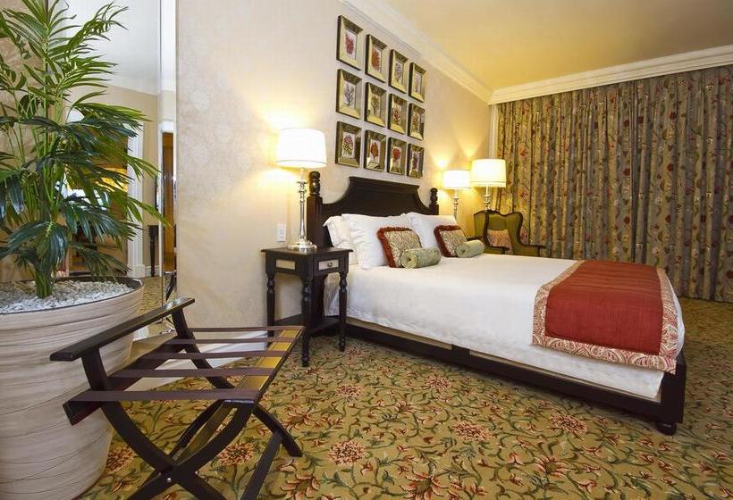 استراحتگاه The Boardwalk Hotel, Convention Centre & Spa