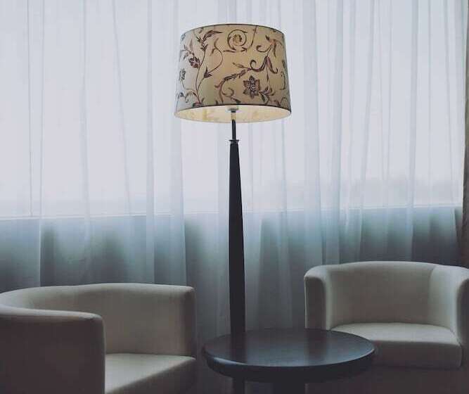 منتجع The Regency Waterfront