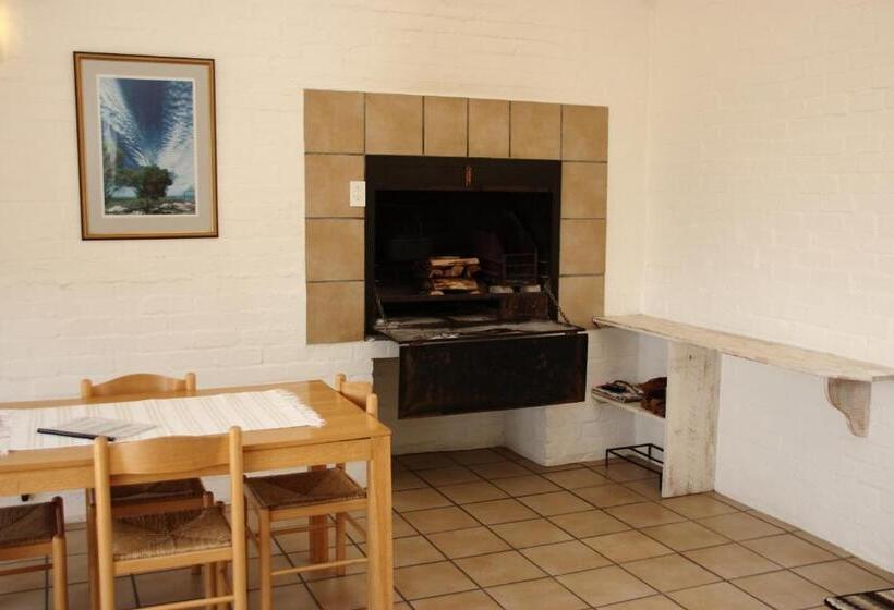 Riviera Hotel & Chalets