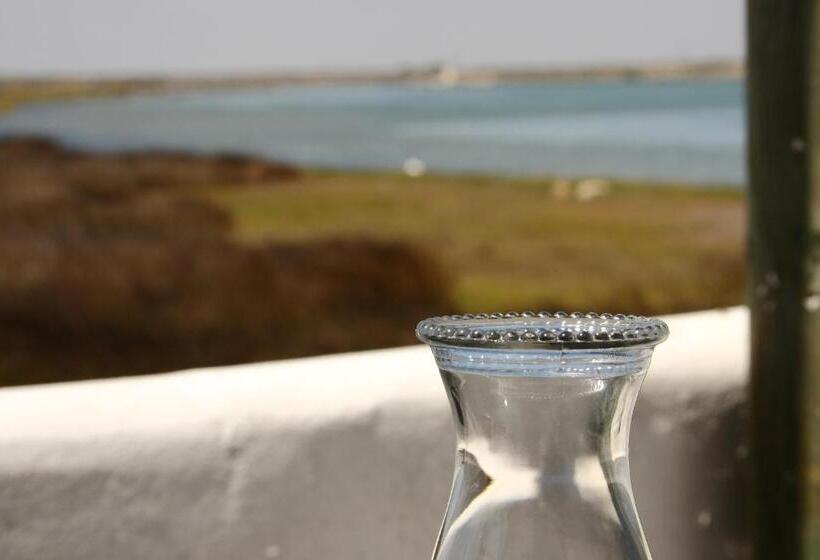 Riviera Hotel & Chalets