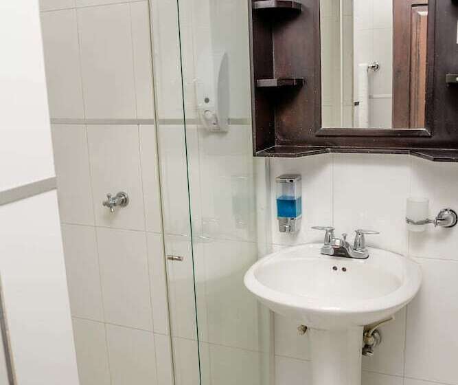 هتل Medellín Rodadero