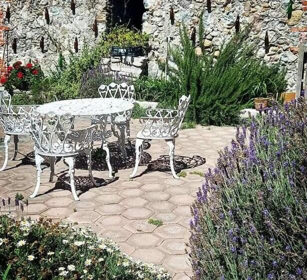 هتل Hostal Quinto Sol Huamantla