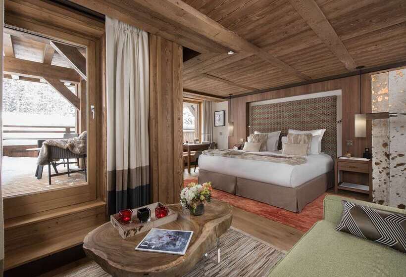 هتل Hôtel Barrière Les Neiges Courchevel