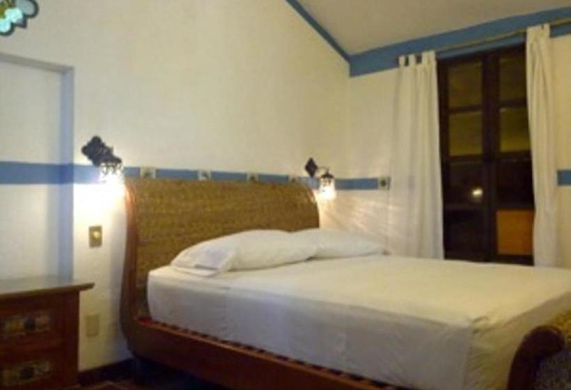 هتل Paraiso Escondido