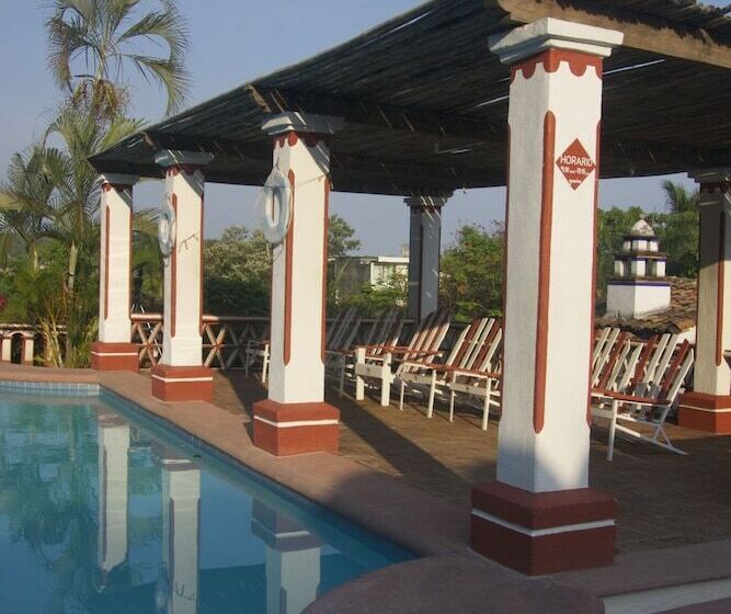 هتل Paraiso Escondido