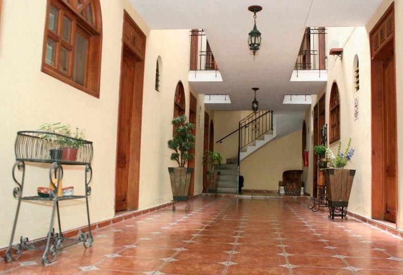 فندق Posada Santa Fe
