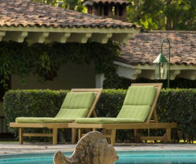 هتل Rancho San Cayetano