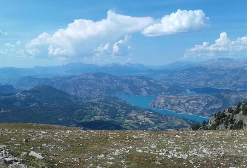 בית מלון כפרי Hôtel Saint Jean