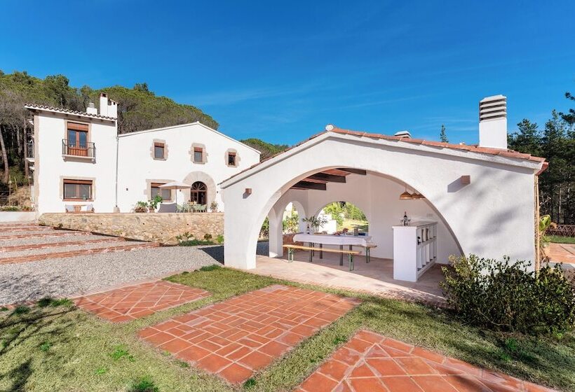 הוסטל Masia Can Casas