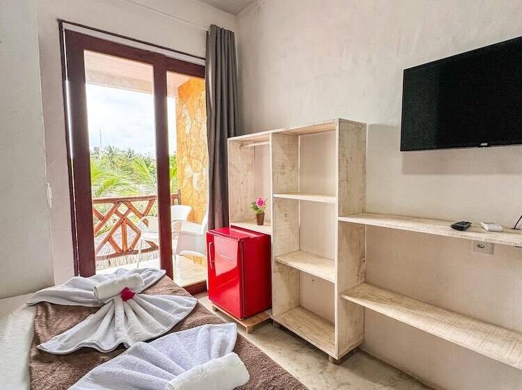 مسافرخانه Villa Pontinha