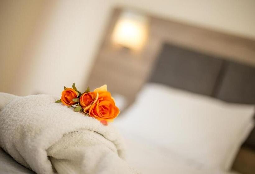 تختخواب و صبحانه Patricia Suites
